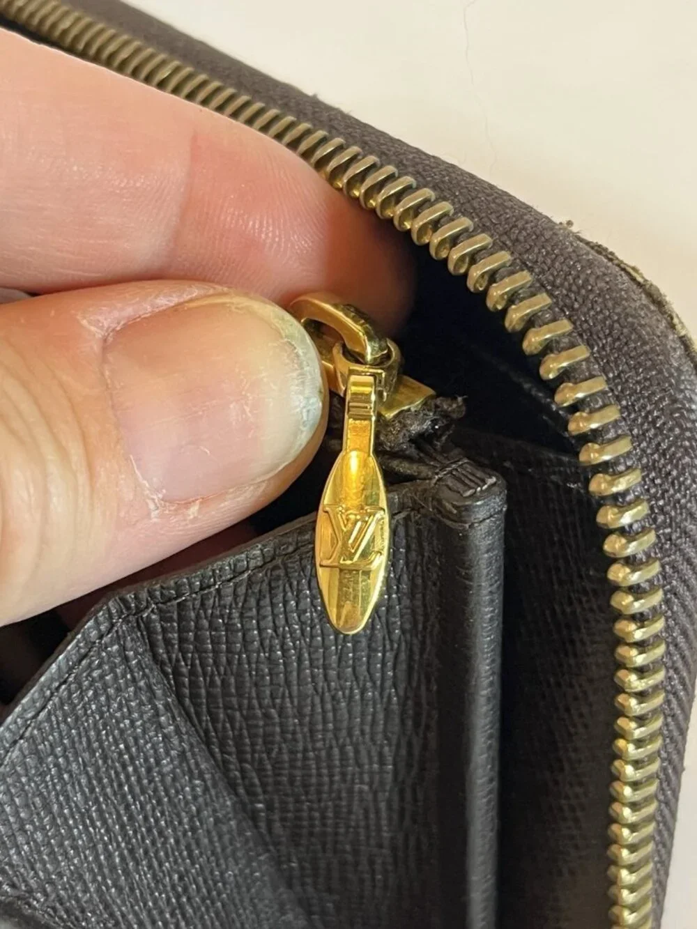 Louis Vuitton authentic louis
